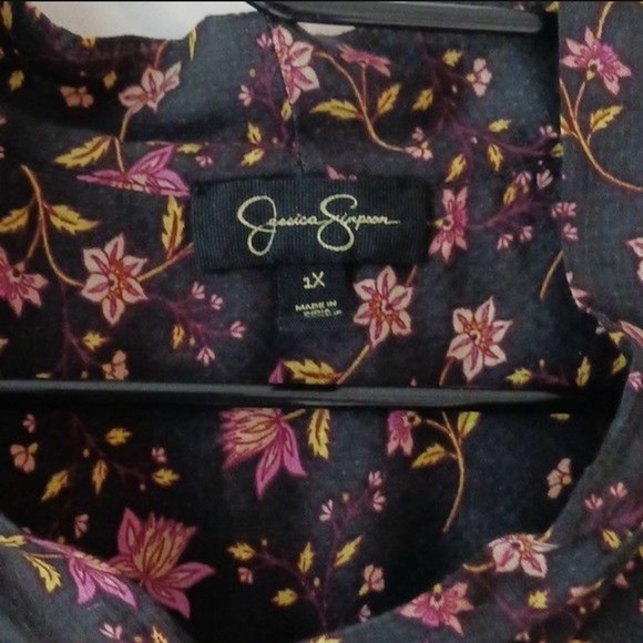 Jessica Simpson Blouse - Picture 4 of 9